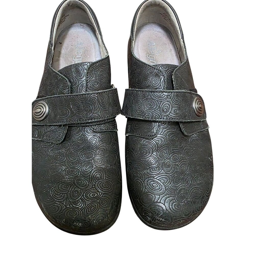 Alegria Joleen Black Embossed Swirl Slip-Resistant Women's‎ Shoes Size 40/9